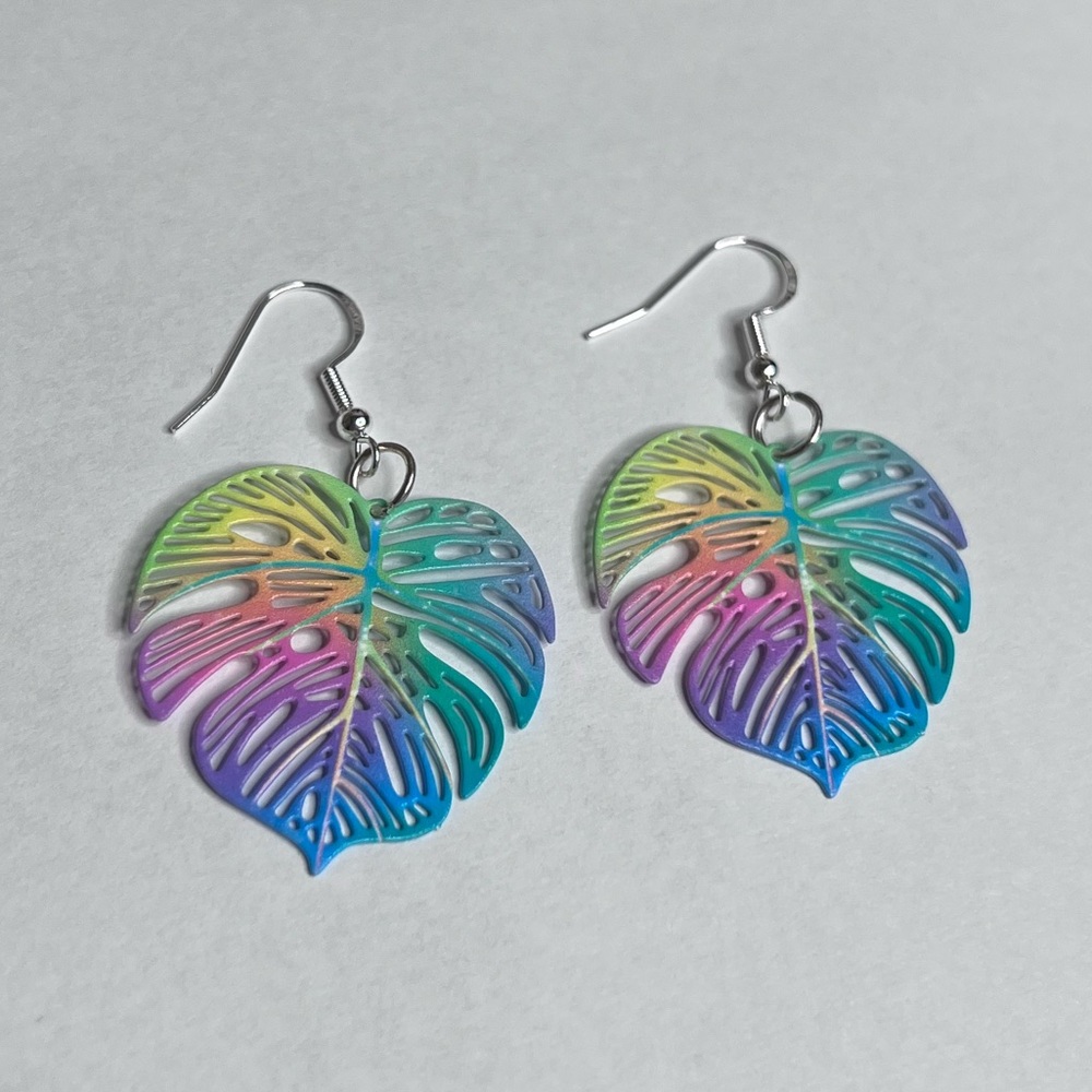 K1  - Multi color palm leaf Earrings on 925 sterling hooks - Picture 3 of 4